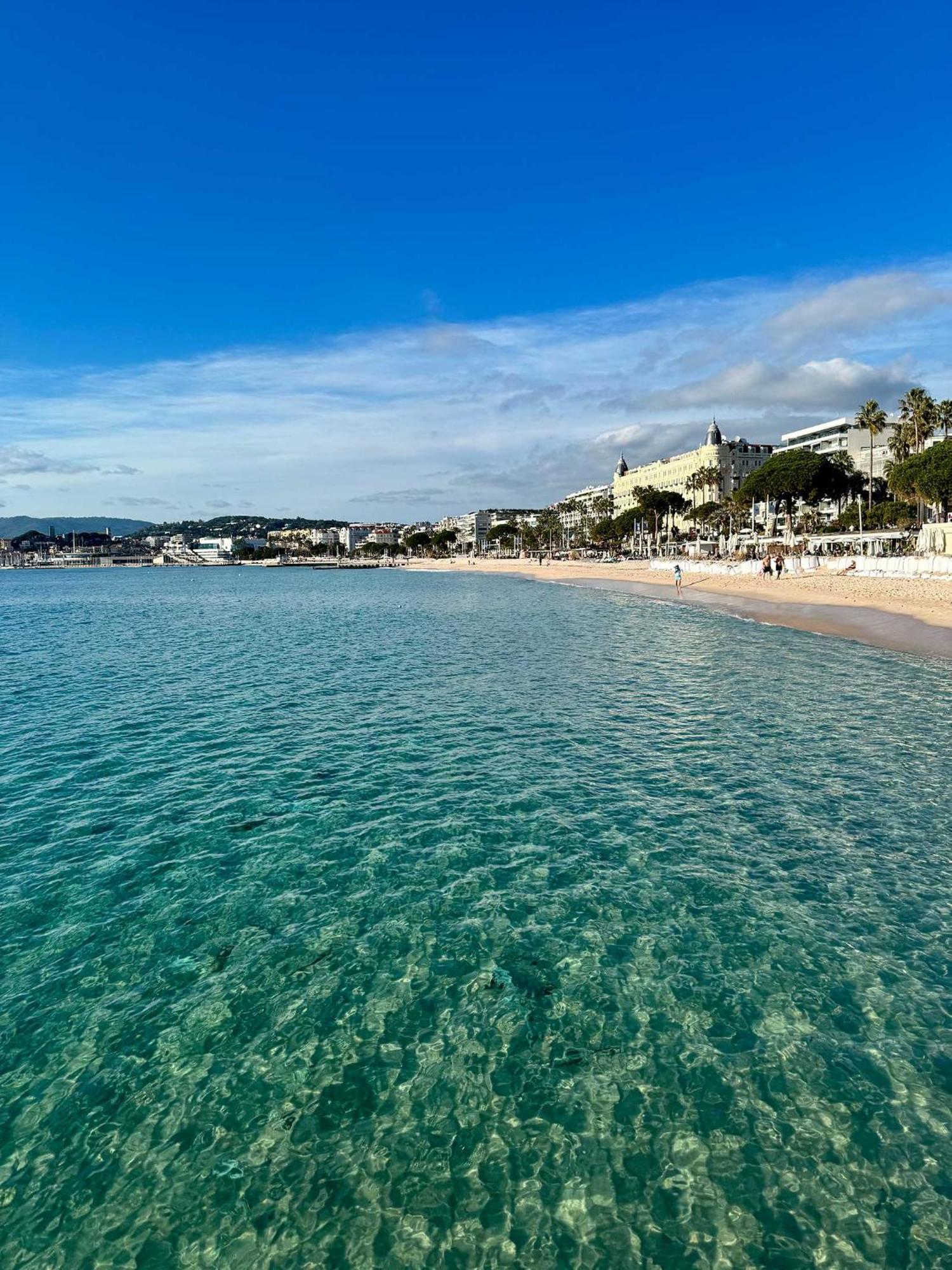 Luxury Family 2Br - Prime Location, Walk To Beach & Shopping, Sunny Balcony - Totolulu Cannes Hoche מראה חיצוני תמונה