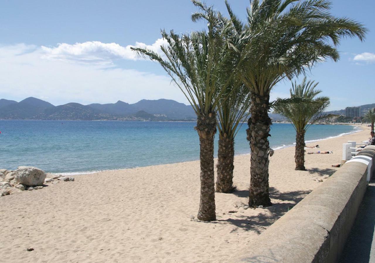 Luxury Family 2Br - Prime Location, Walk To Beach & Shopping, Sunny Balcony - Totolulu Cannes Hoche מראה חיצוני תמונה